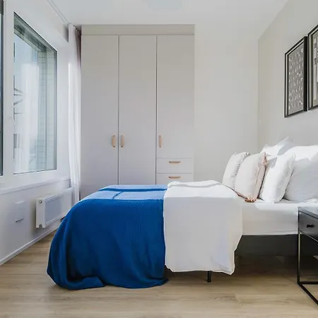 Blueground 7 Furnished Close To Offices Prg-22 Apartmán *